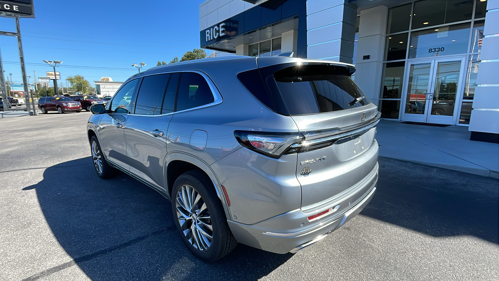 2025 Buick Enclave Avenir 3