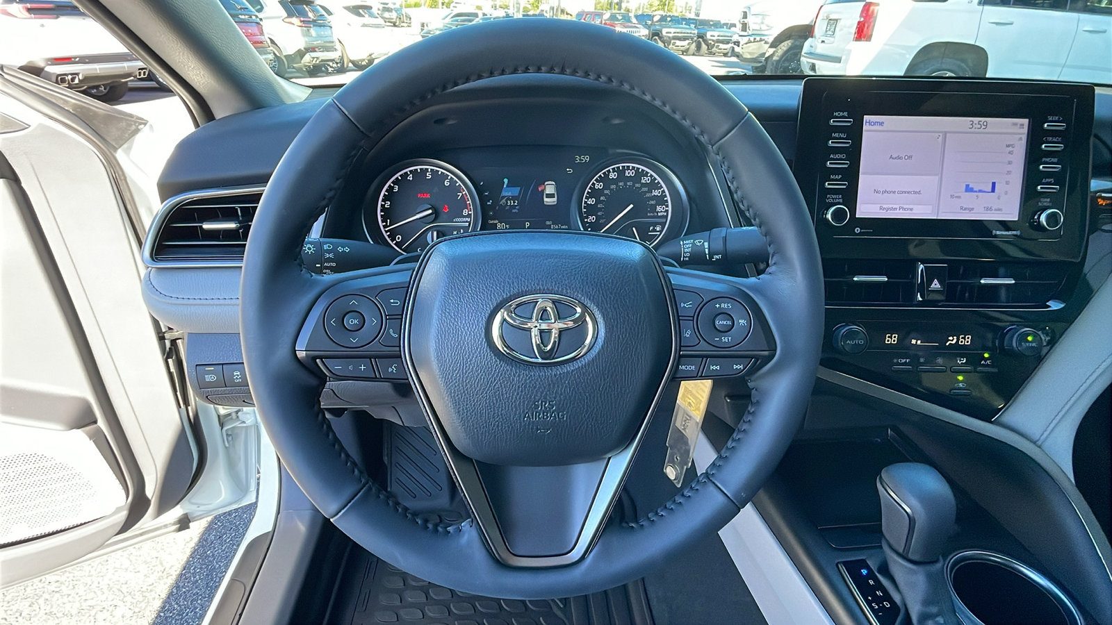 2024 Toyota Camry SE 17