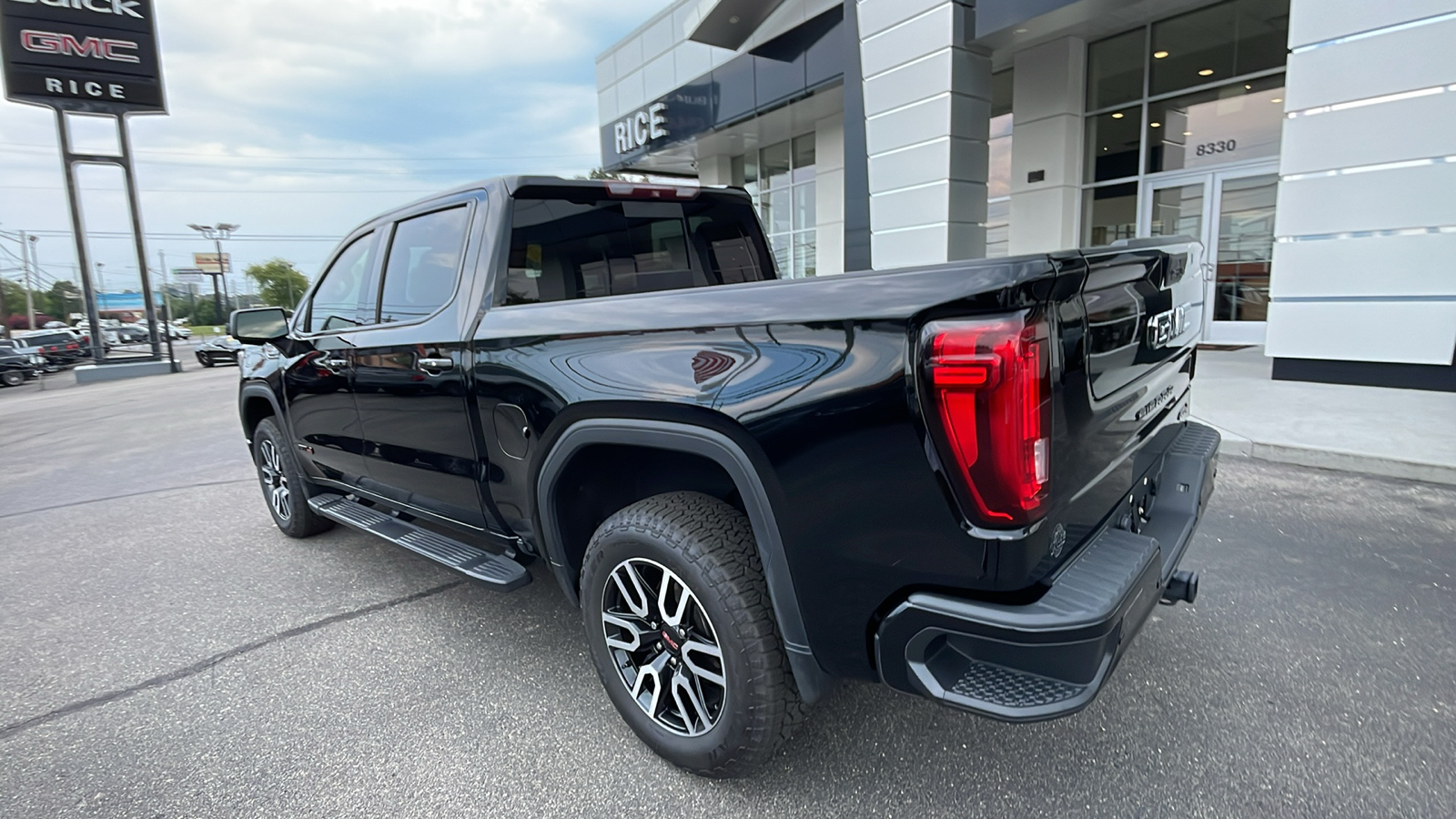 2019 GMC Sierra 1500 AT4 3