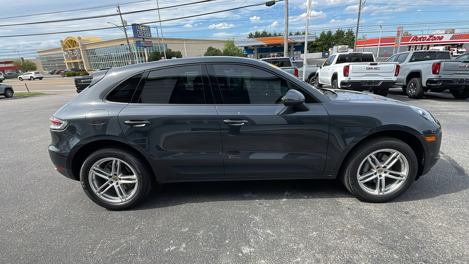 2019 Porsche Macan Base 7