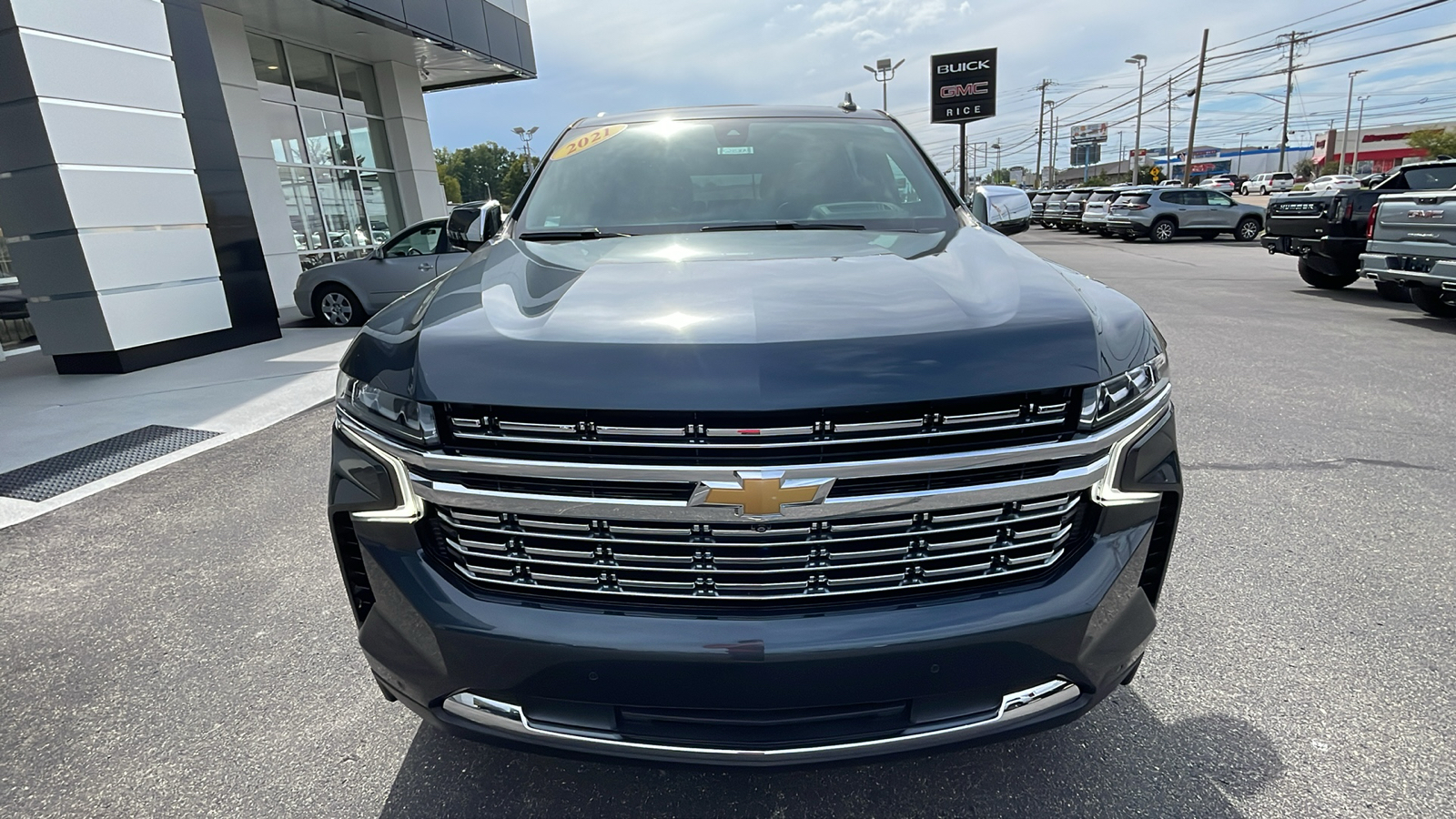 2021 Chevrolet Suburban Premier 9