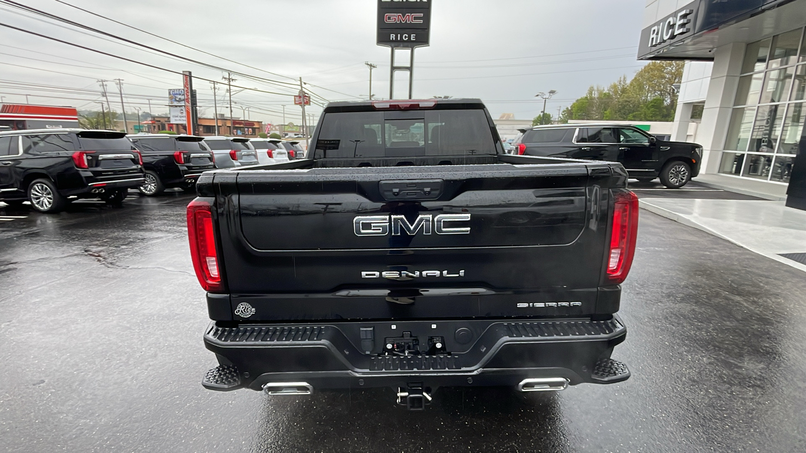 2024 GMC Sierra 1500 Denali Ultimate 4