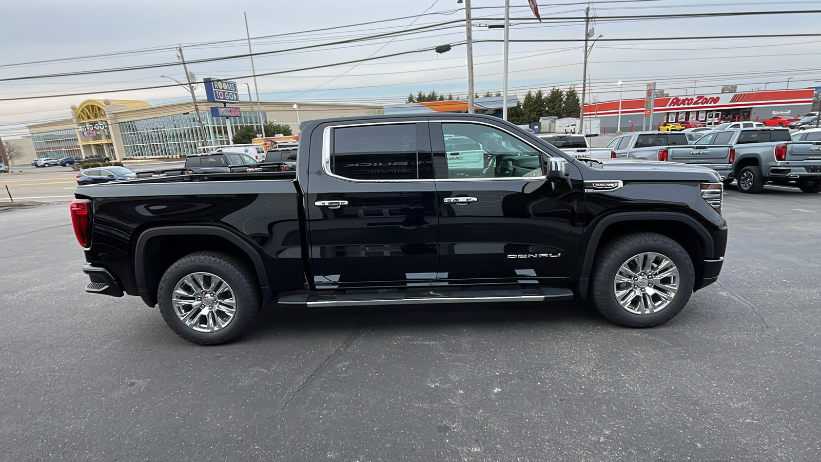 2024 GMC Sierra 1500 Denali 8