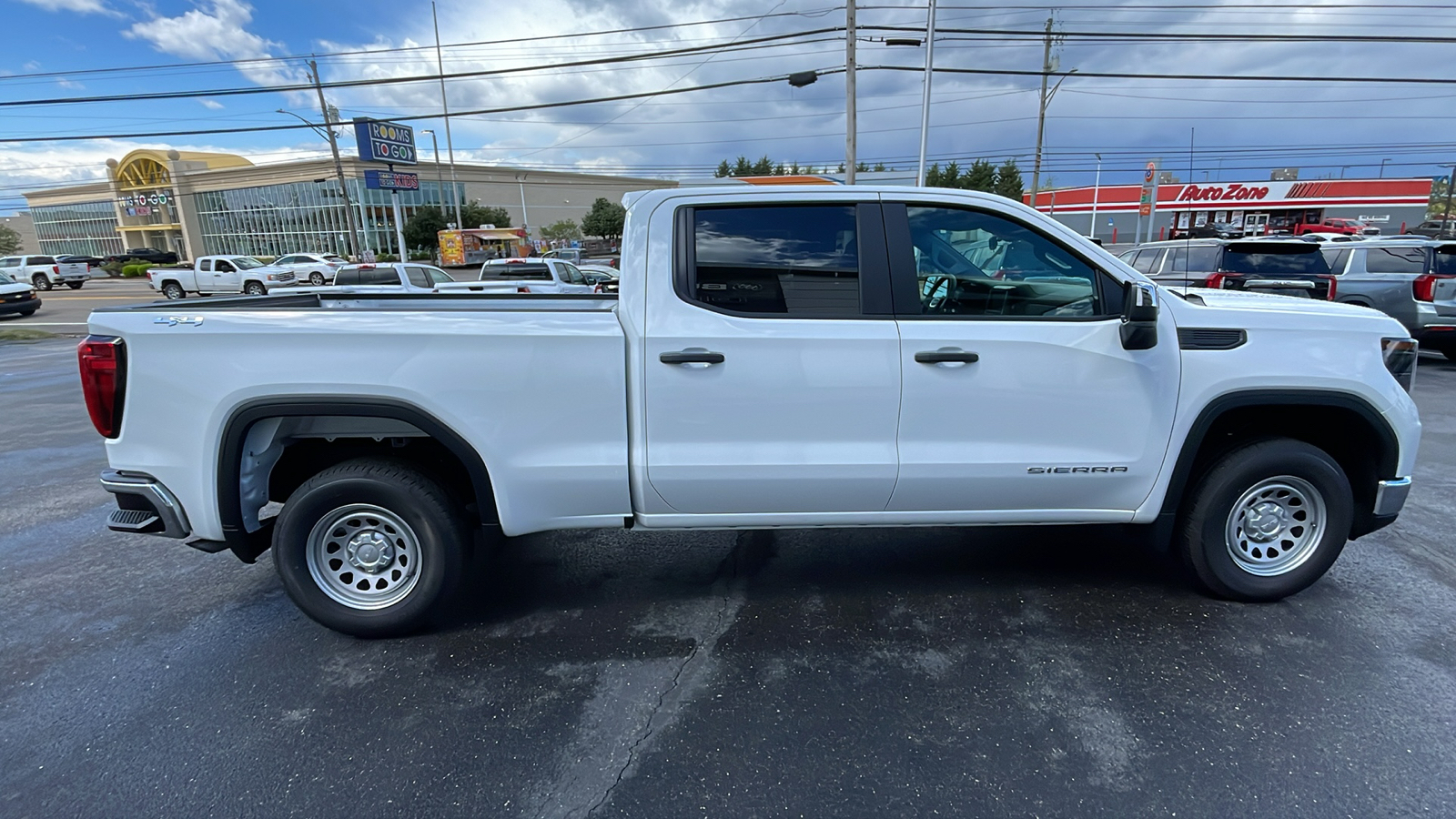 2024 GMC Sierra 1500 Pro 7