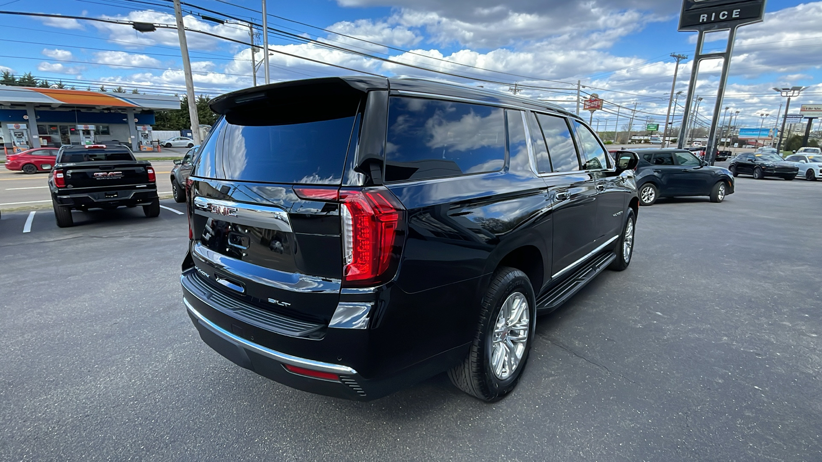 2024 GMC Yukon XL SLT 6