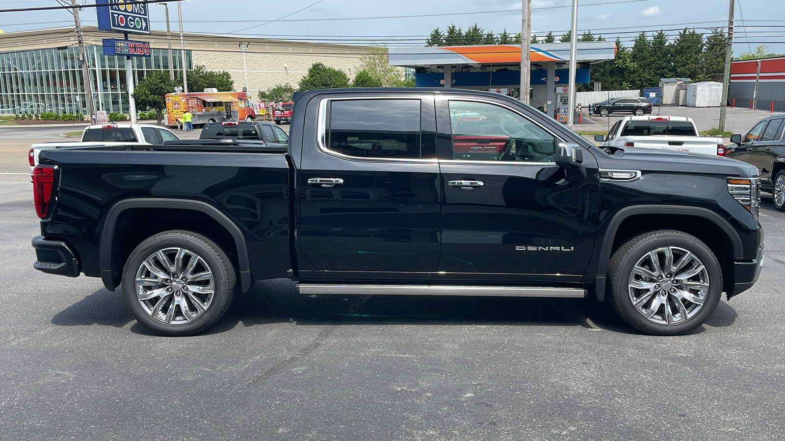 2024 GMC Sierra 1500 Denali 8