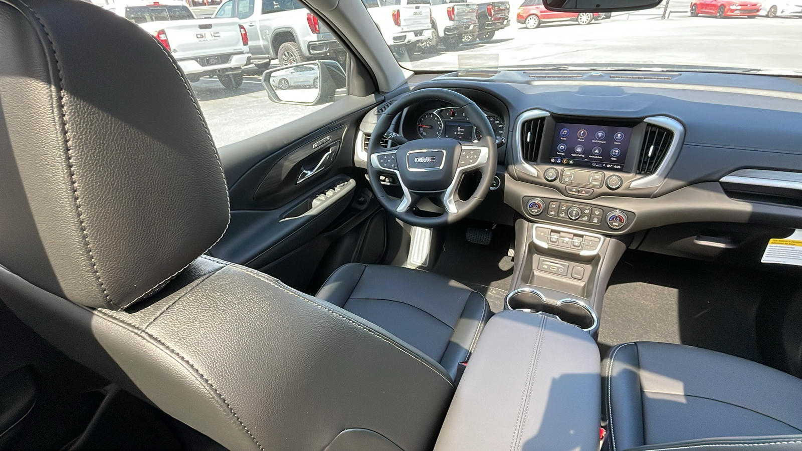 2024 GMC Terrain SLT 27