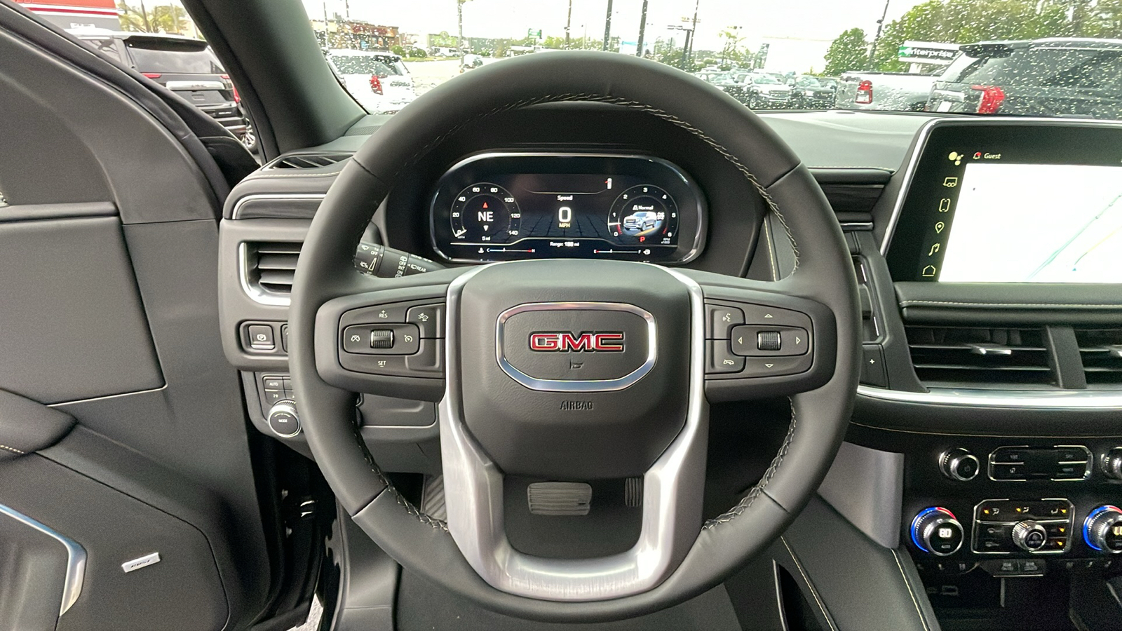 2024 GMC Yukon SLT 17