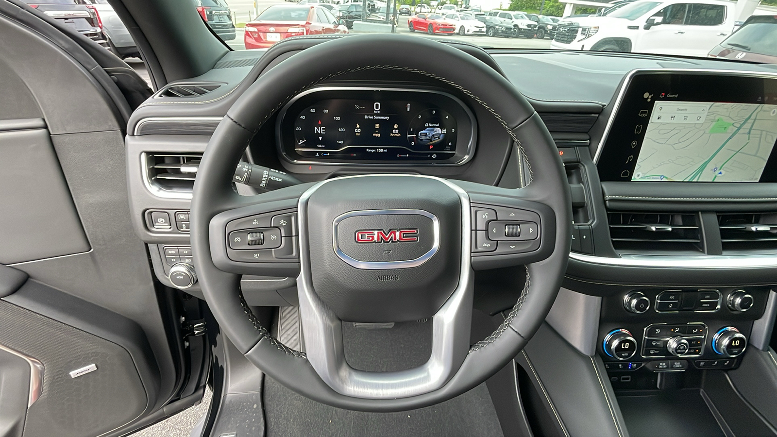 2024 GMC Yukon SLT 17