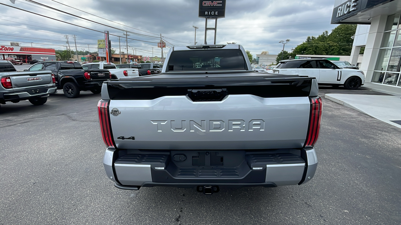 2024 Toyota Tundra Hybrid Platinum 4