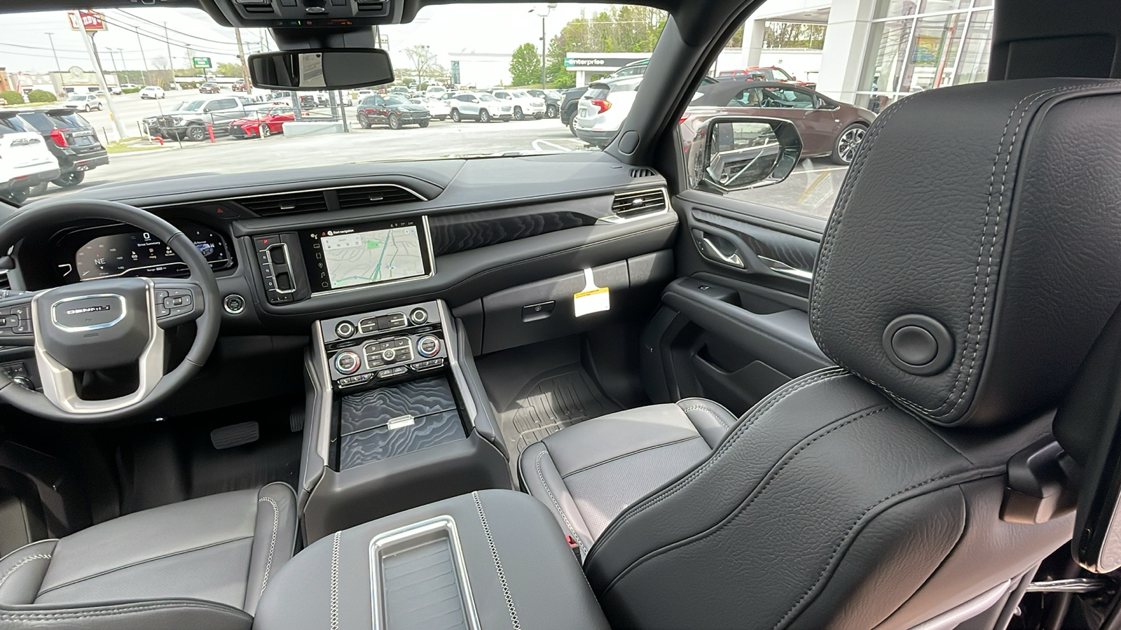 2024 GMC Yukon XL Denali 28