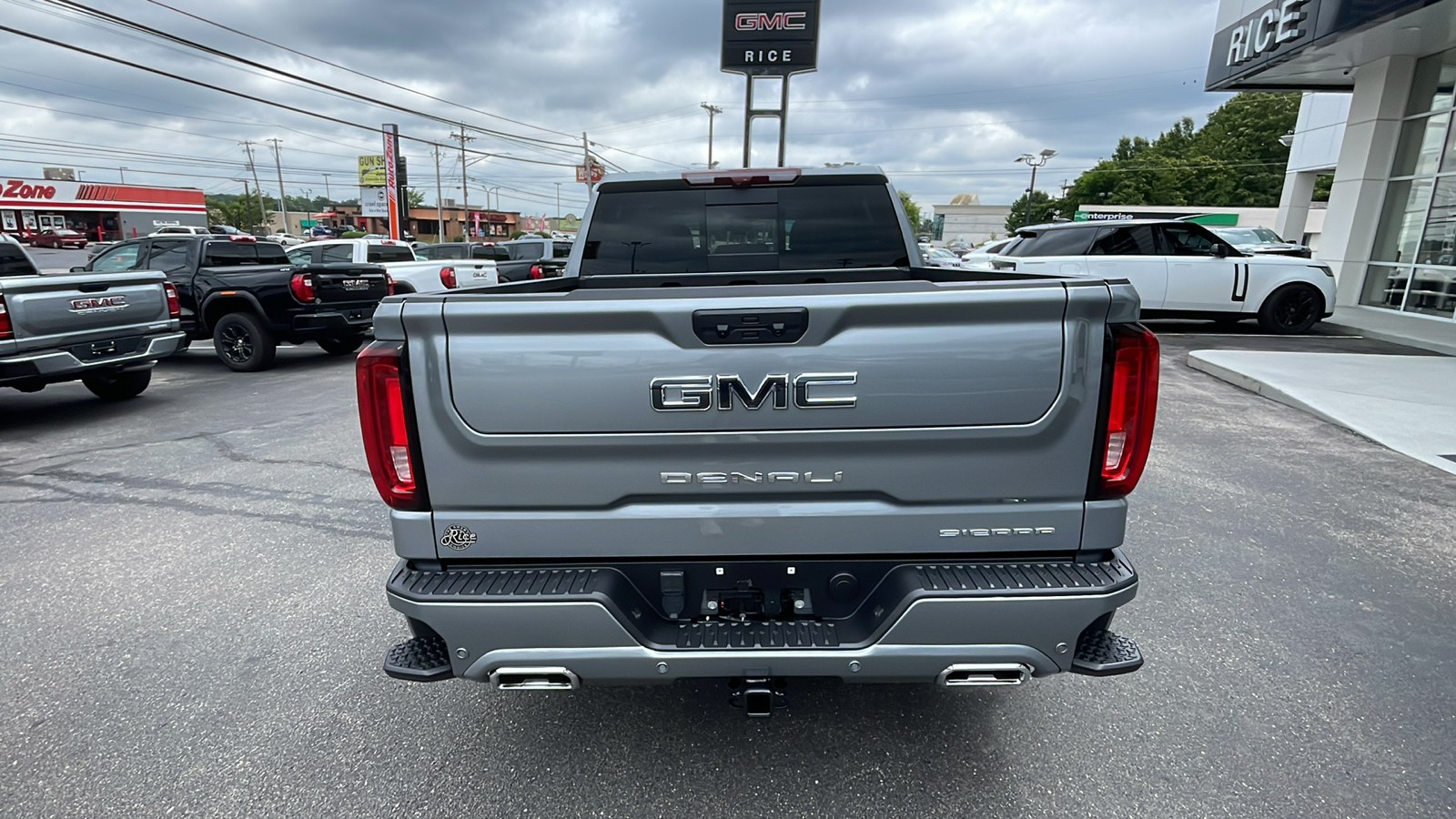 2024 GMC Sierra 1500 Denali Ultimate 4