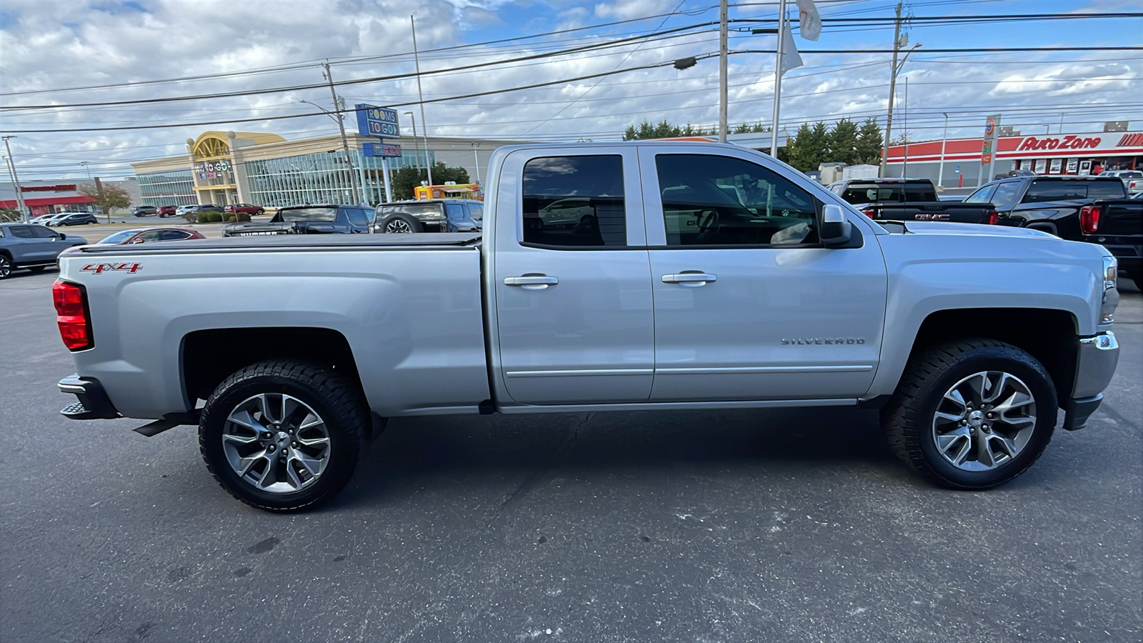 2017 Chevrolet Silverado 1500 LT 7