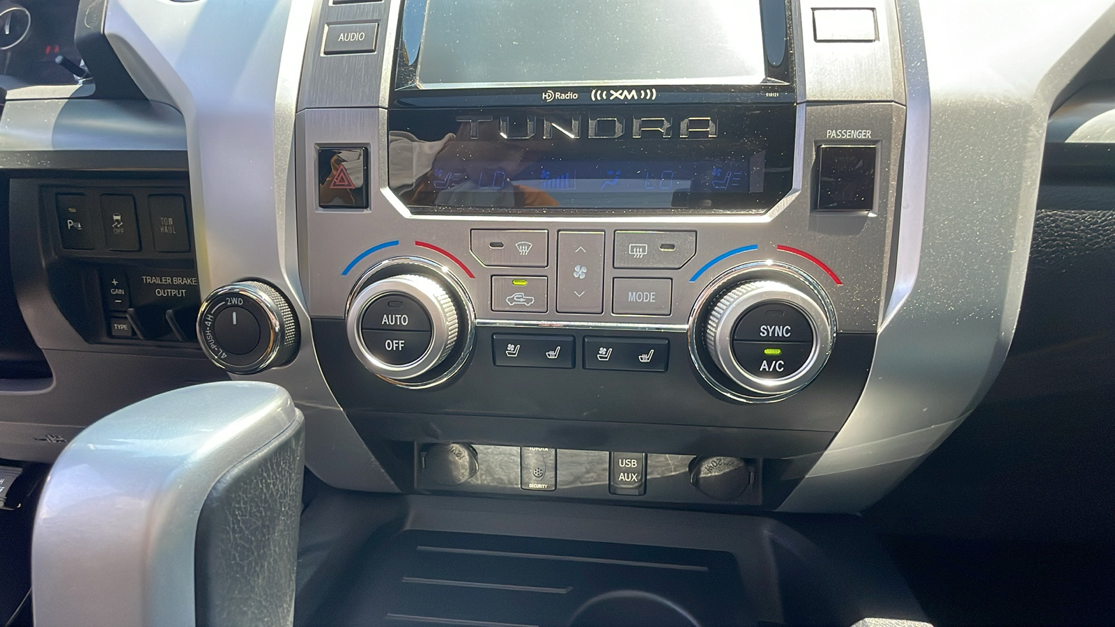 2016 Toyota Tundra Platinum 20