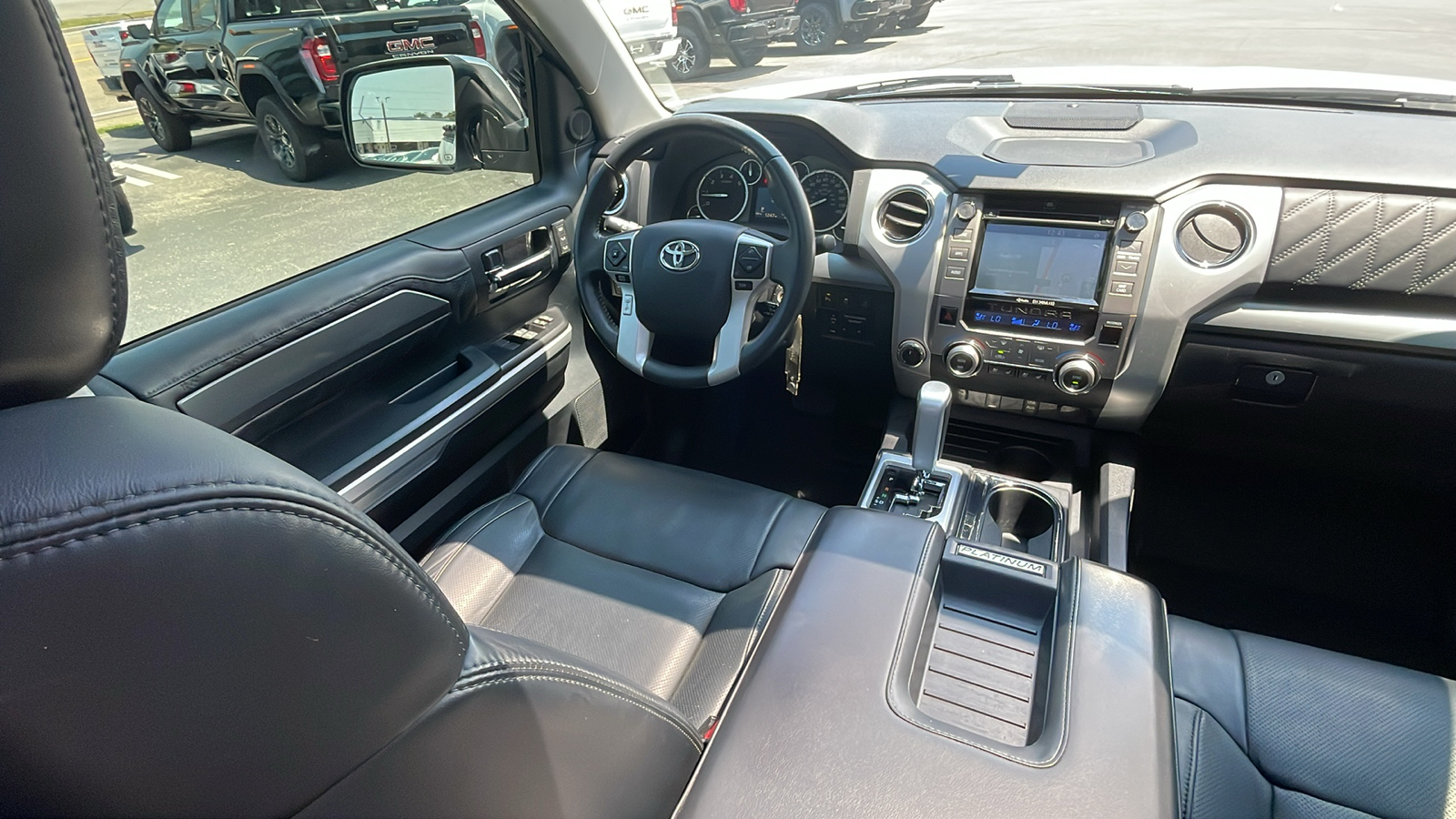 2016 Toyota Tundra Platinum 28