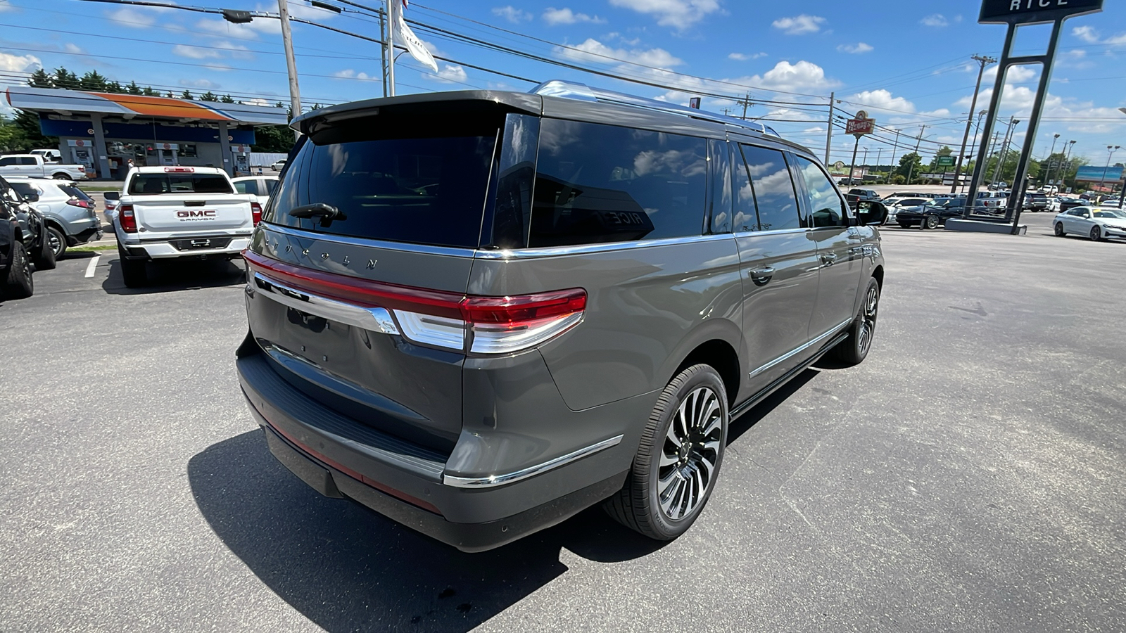 2022 Lincoln Navigator L Black Label 6