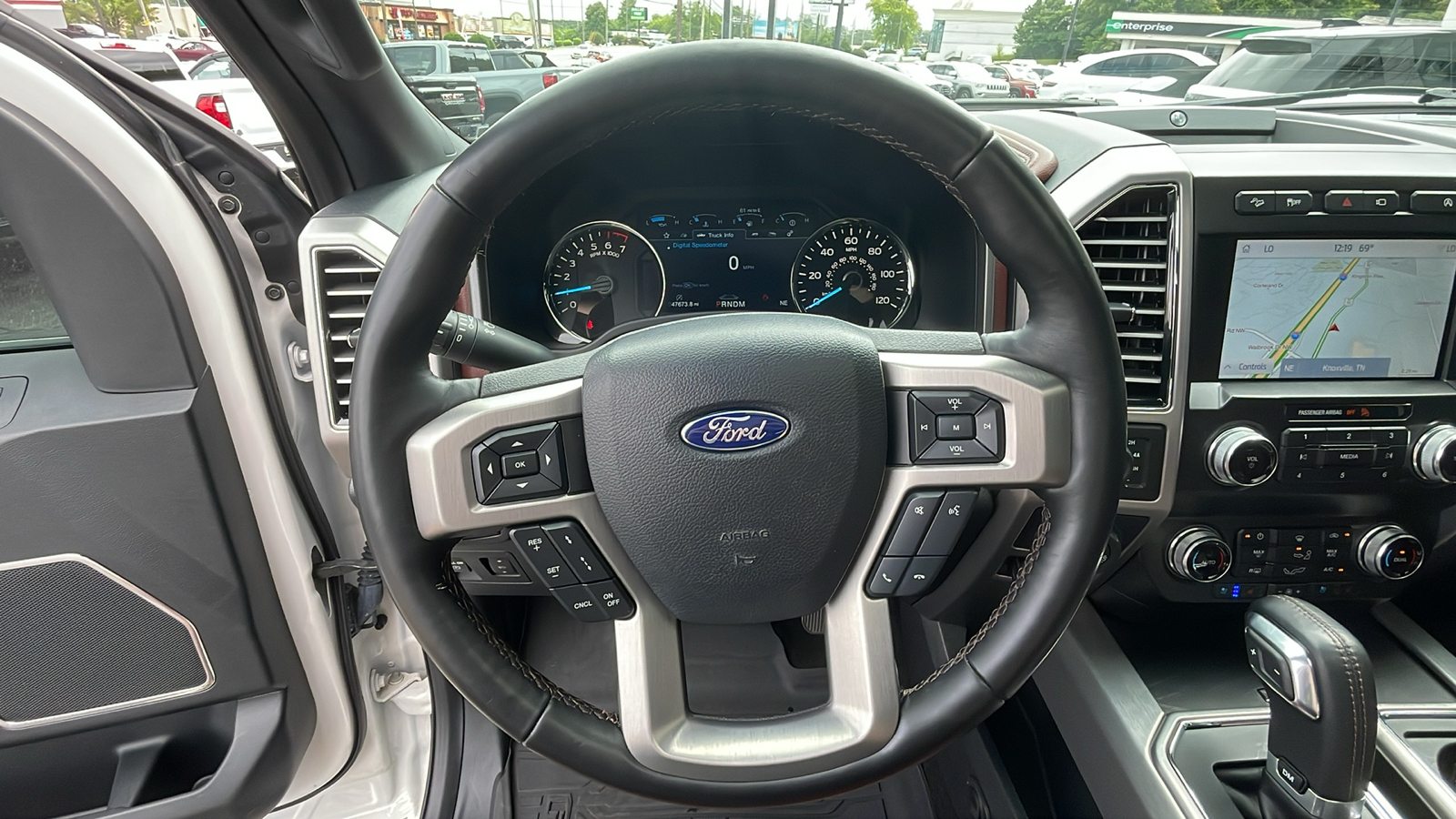 2019 Ford F-150 Platinum 17