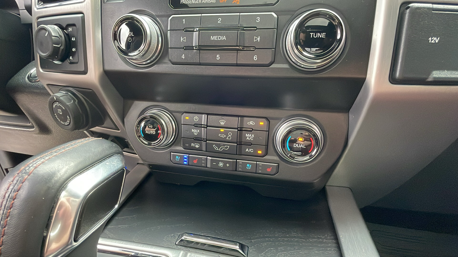 2019 Ford F-150 Platinum 20
