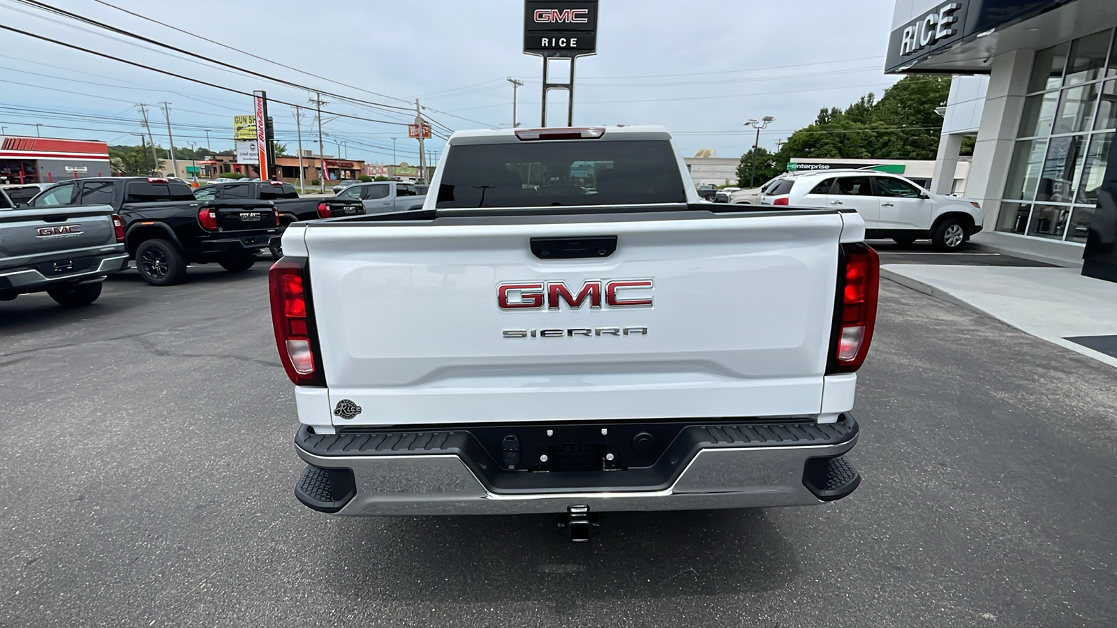 2024 GMC Sierra 1500 Pro 4