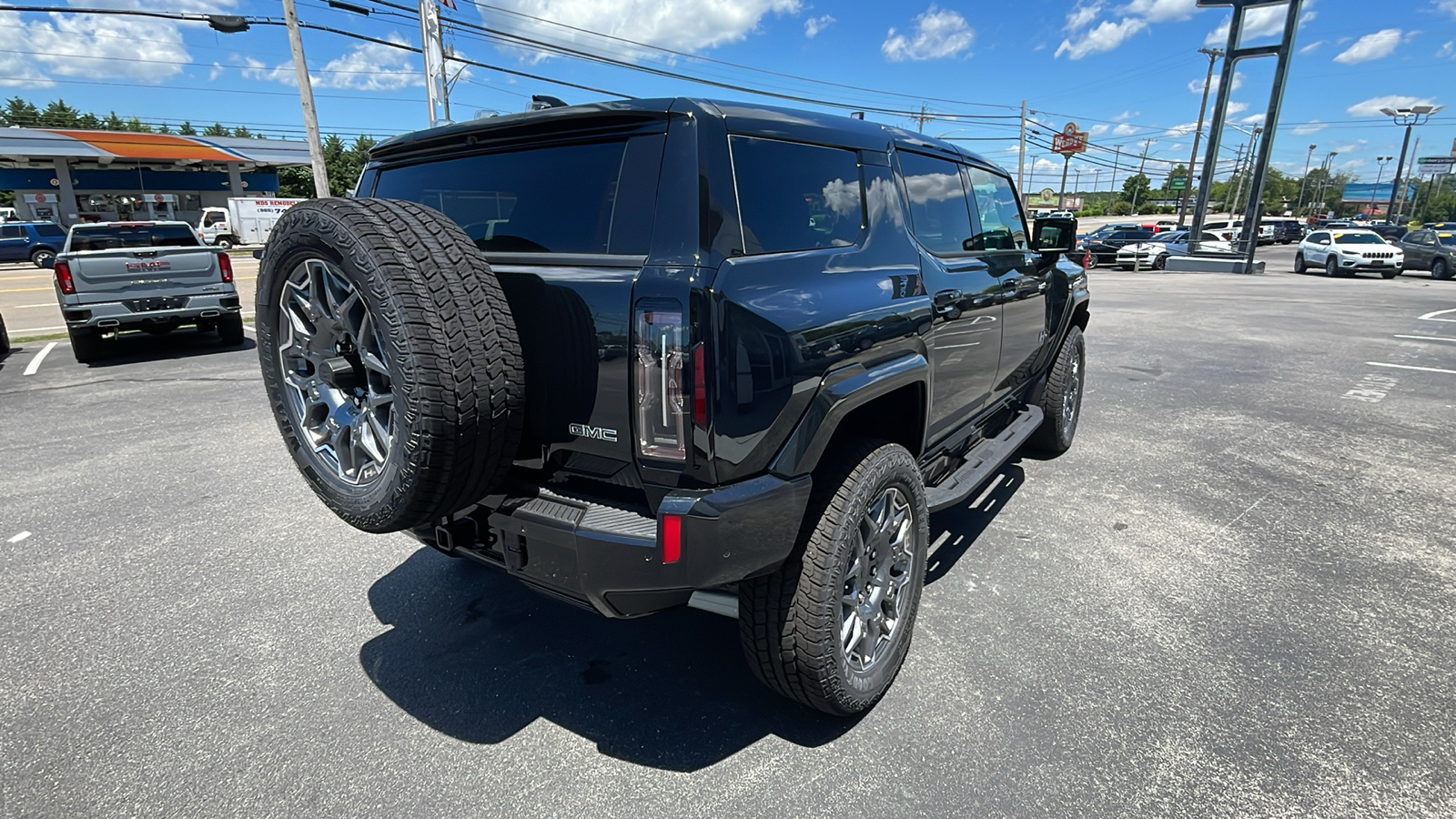 2024 GMC Hummer EV SUV 3X 6