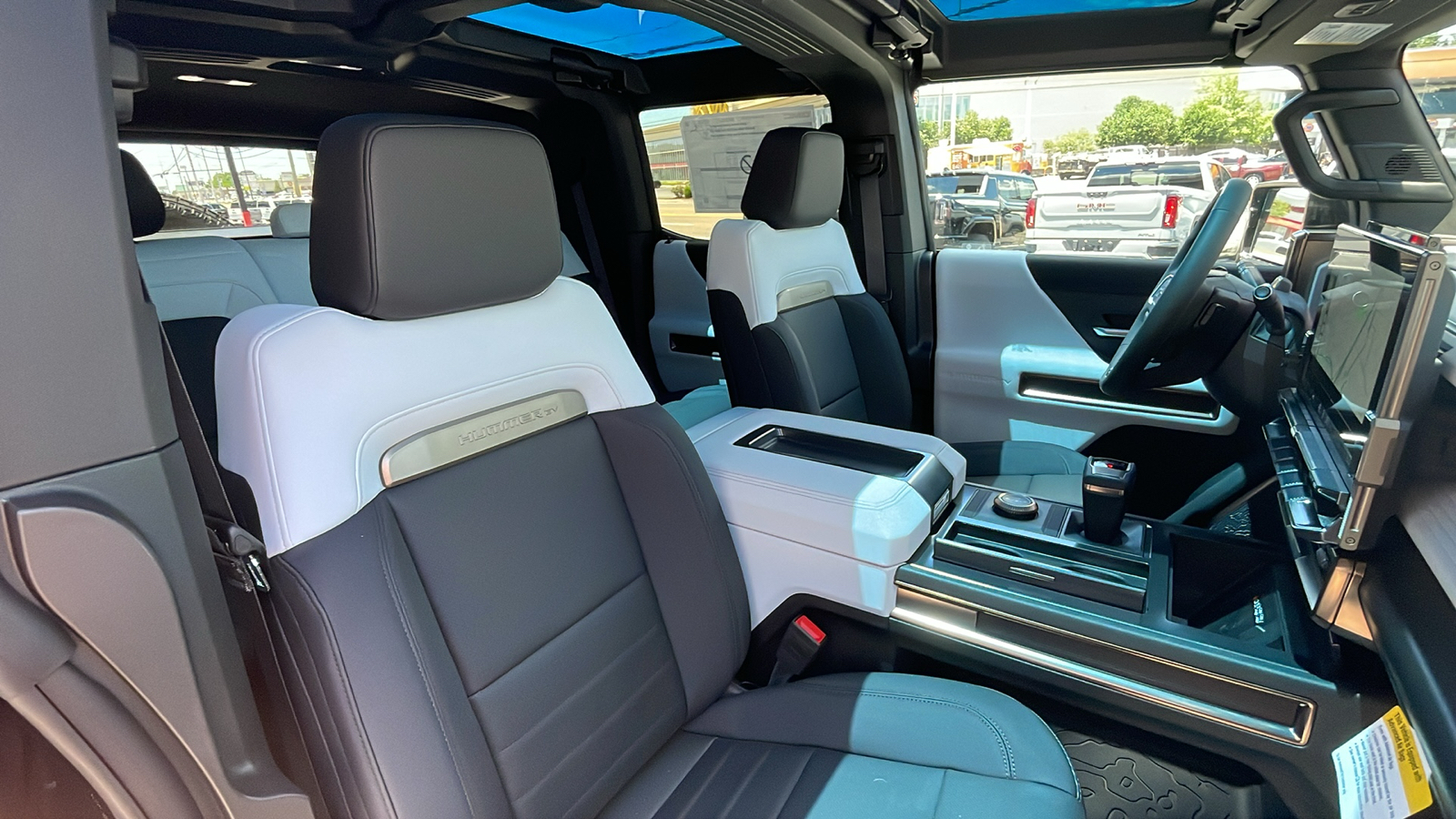 2024 GMC Hummer EV SUV 3X 24