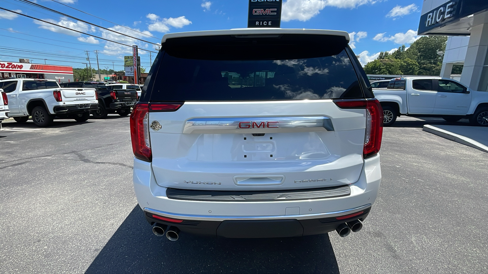 2024 GMC Yukon Denali 4