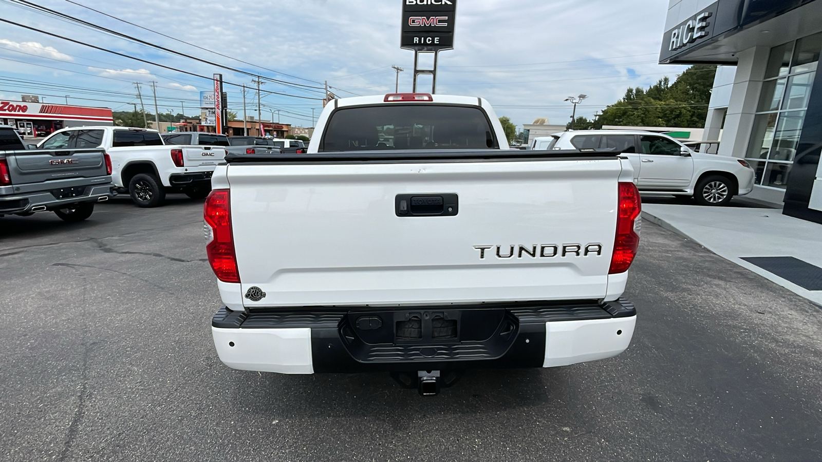 2017 Toyota Tundra SR5 4