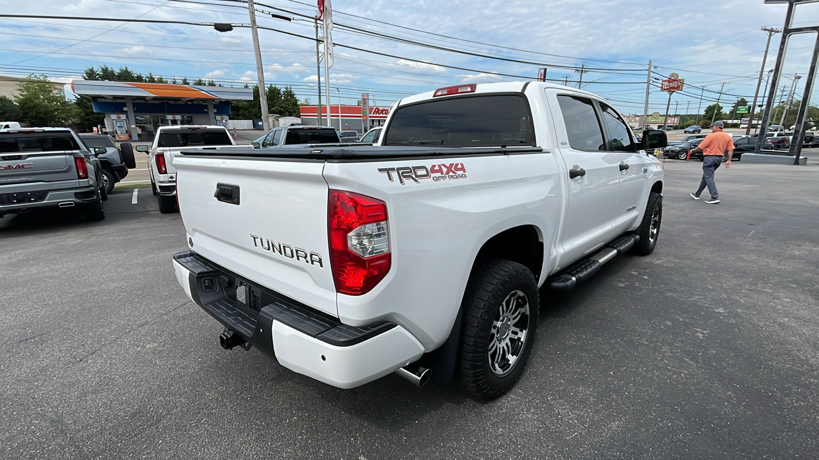 2017 Toyota Tundra SR5 6