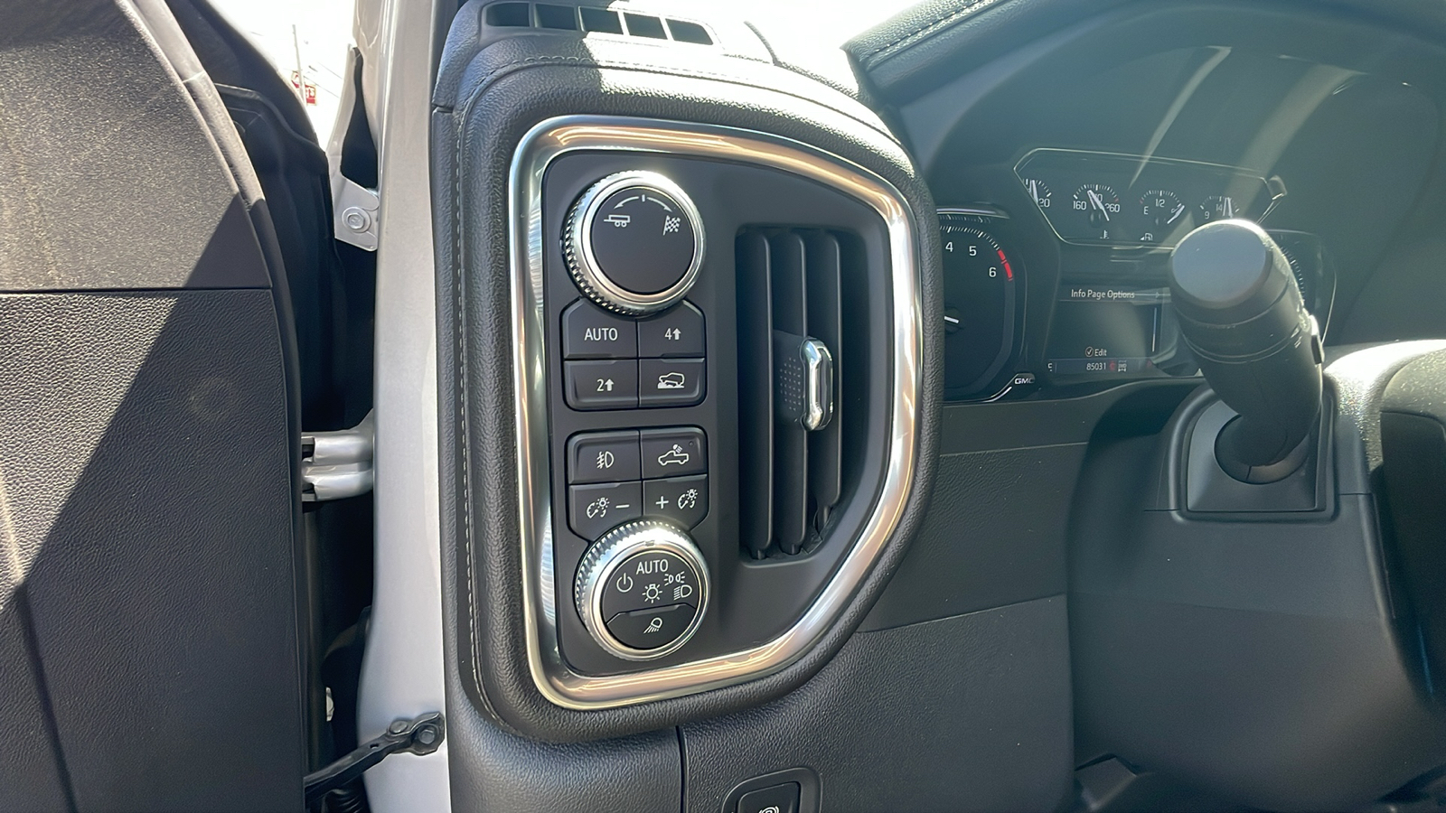 2019 GMC Sierra 1500 SLT 14