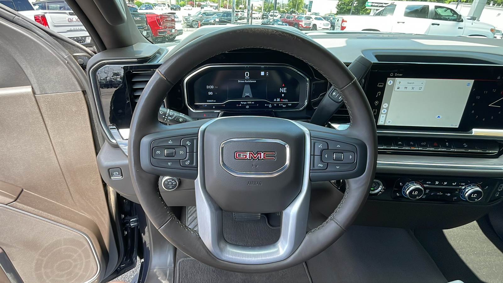 2022 GMC Sierra 1500 SLT 17