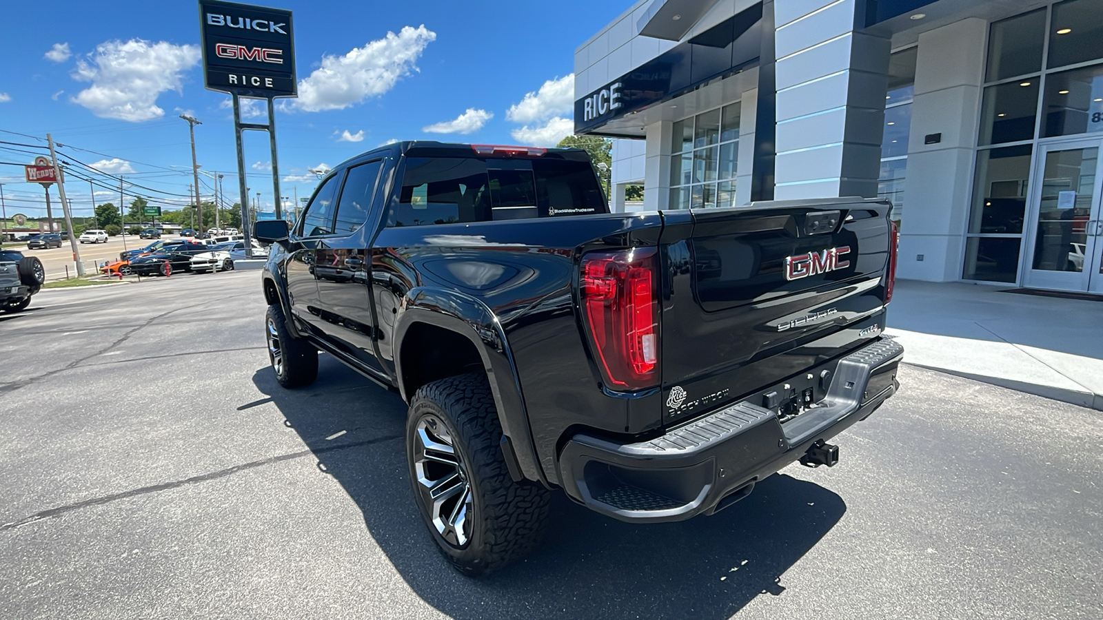 2024 GMC Sierra 1500 AT4 3