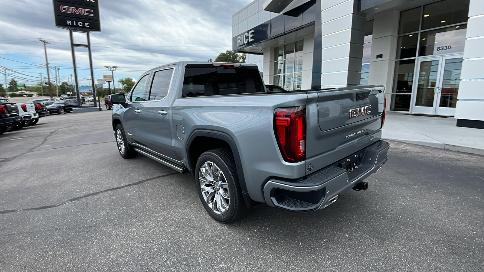 2024 GMC Sierra 1500 Denali 3