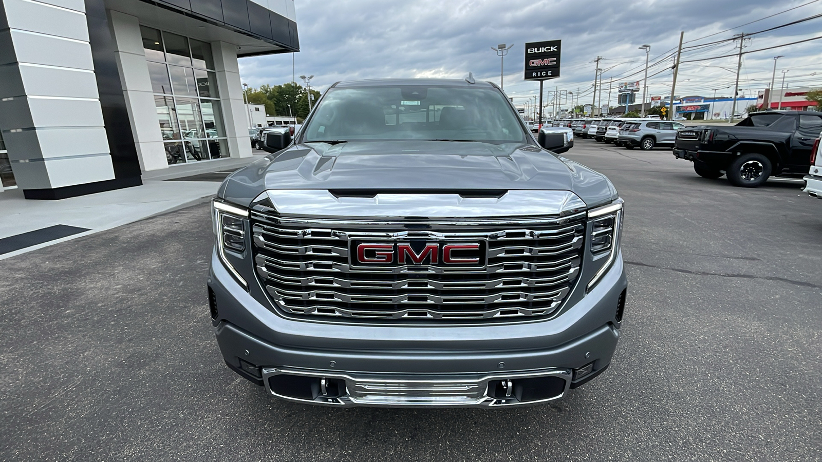 2024 GMC Sierra 1500 Denali 10