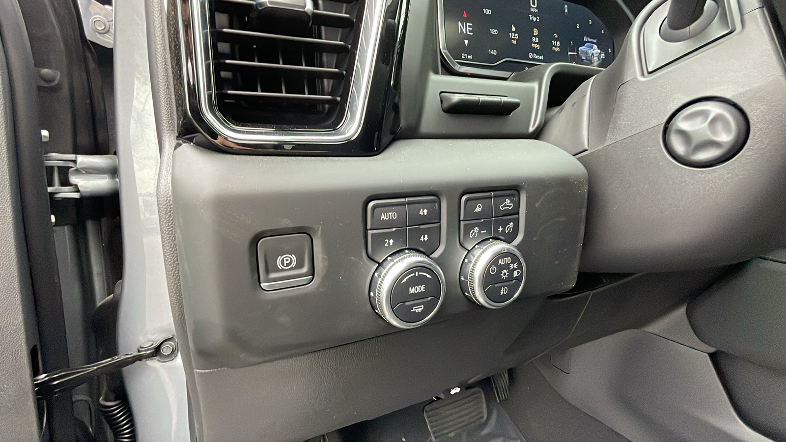 2024 GMC Sierra 1500 Denali 14