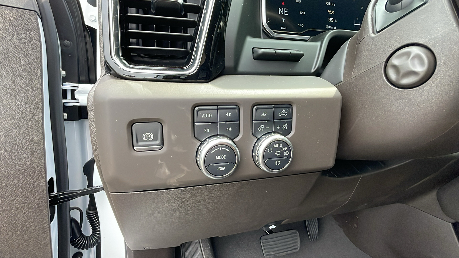 2024 GMC Sierra 1500 Denali 14