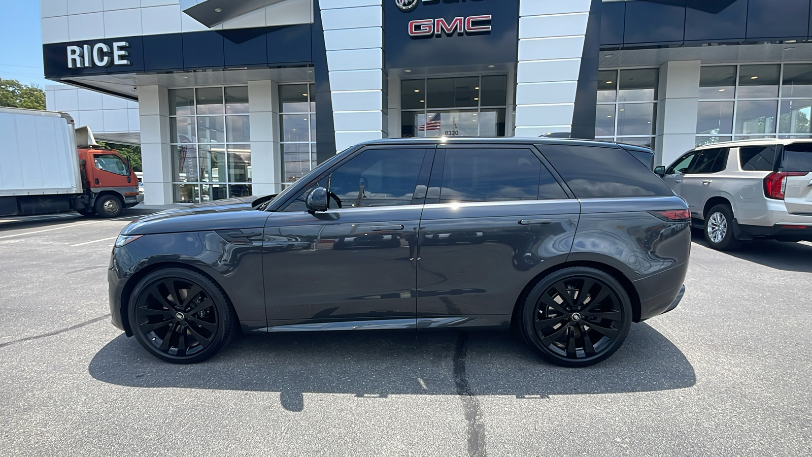 2024 Land Rover Range Rover Sport Dynamic 2