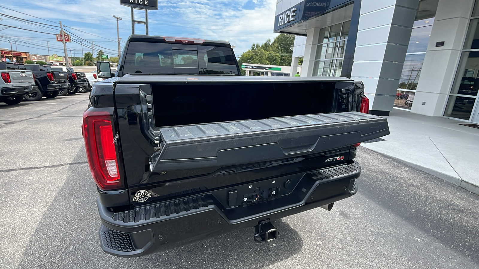 2021 GMC Sierra 2500HD AT4 5