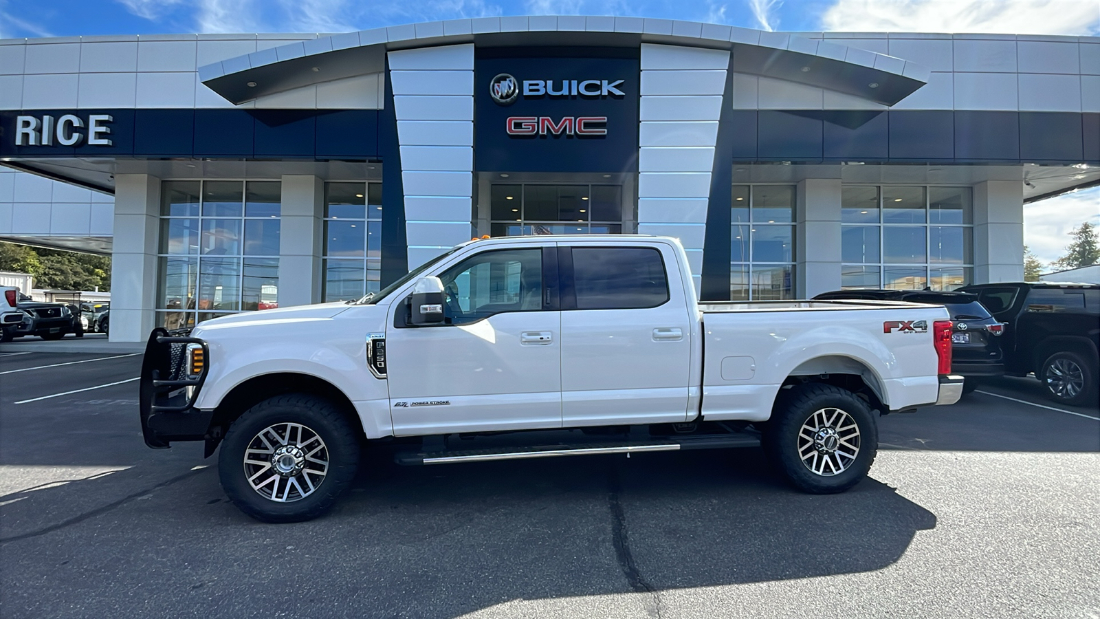 2019 Ford F-250SD Lariat 1