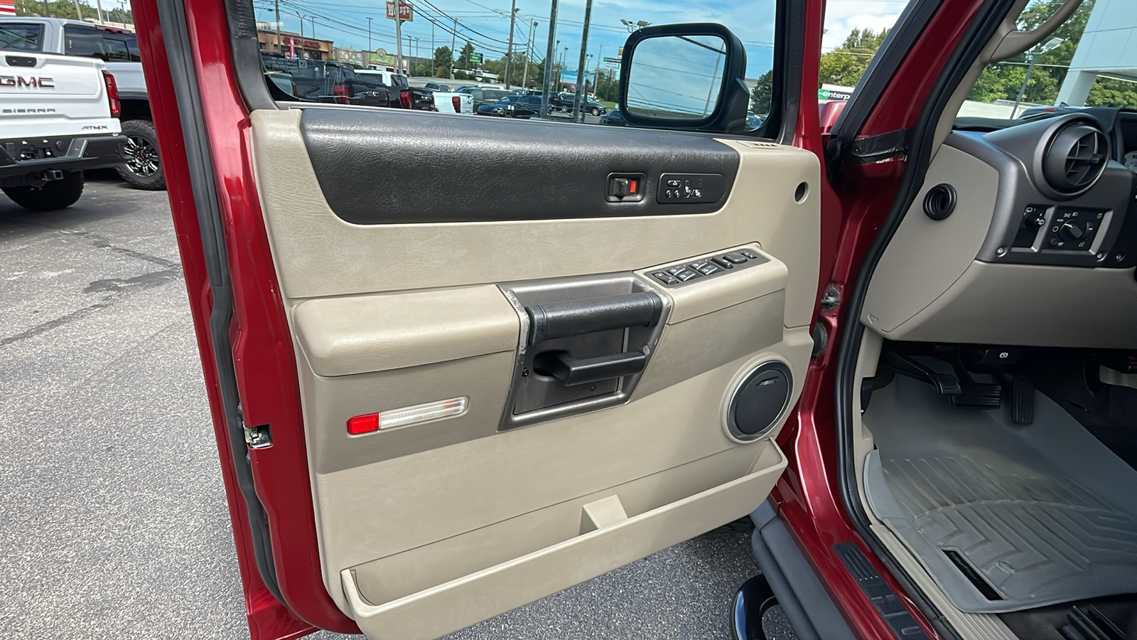 2004 Hummer H2 Base 11