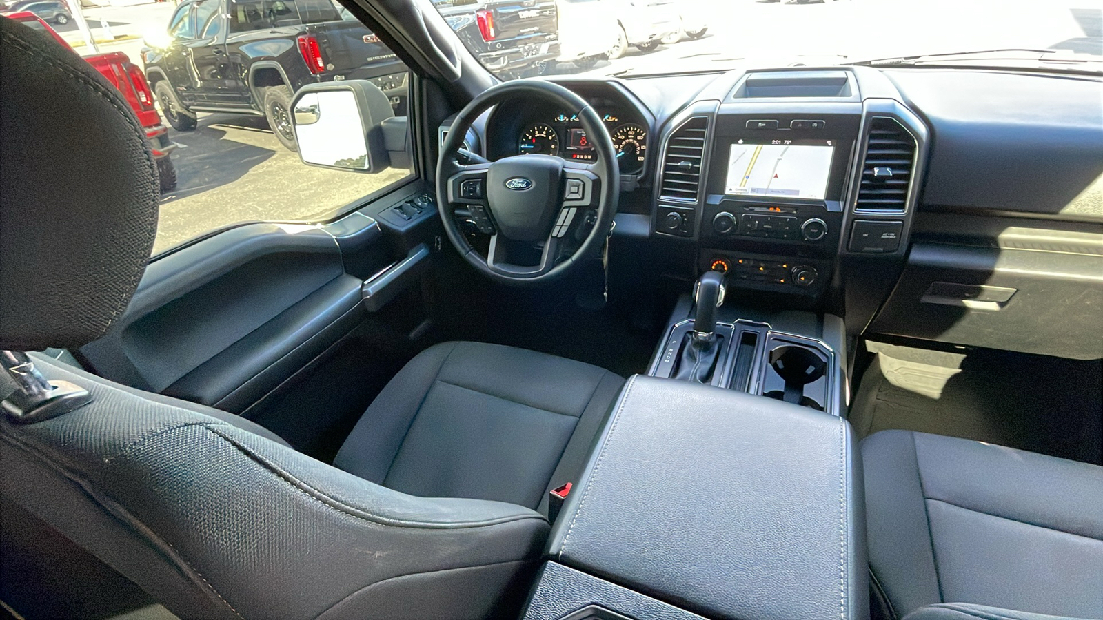 2019 Ford F-150 XLT 27