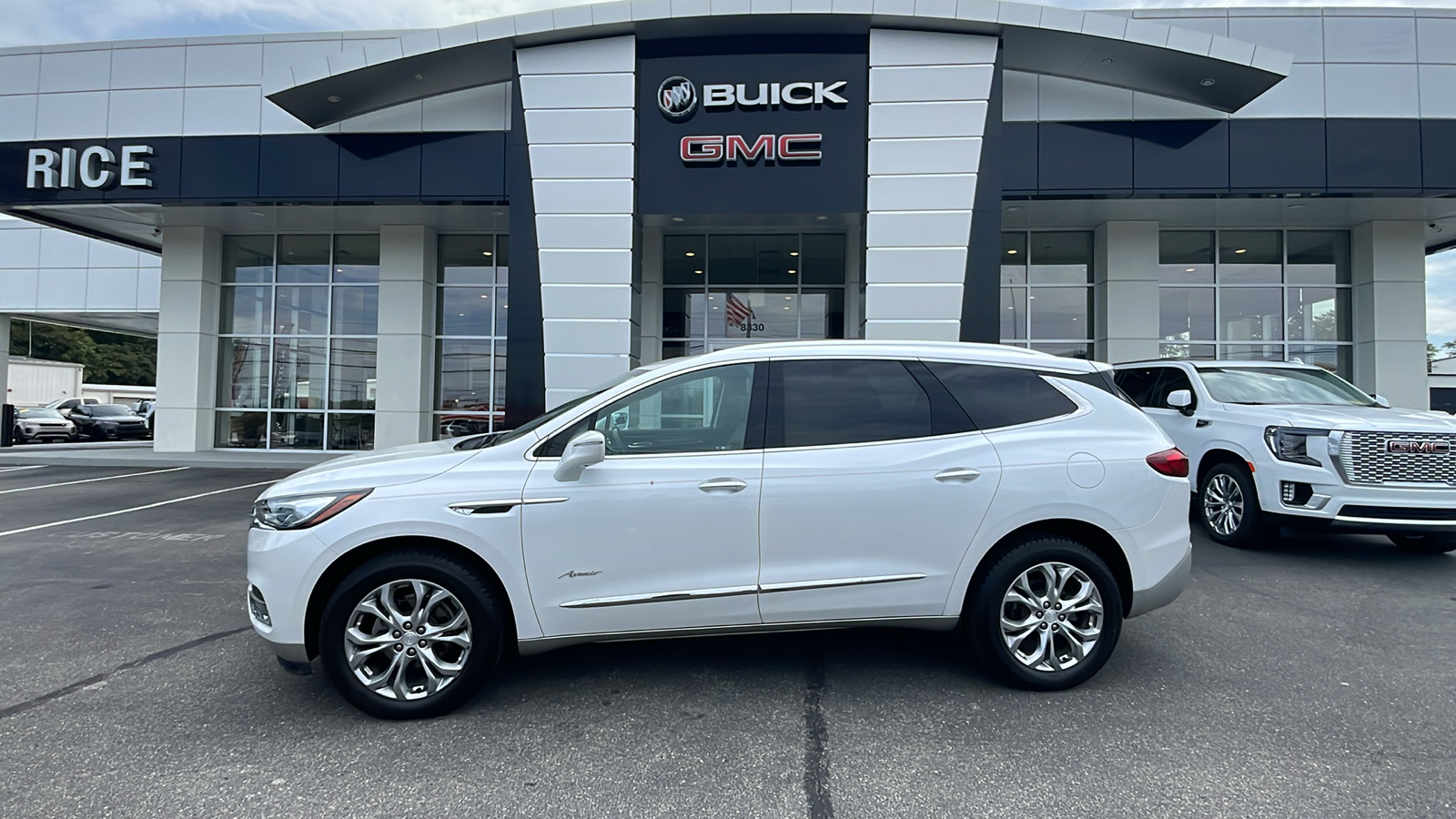 2018 Buick Enclave Avenir 1