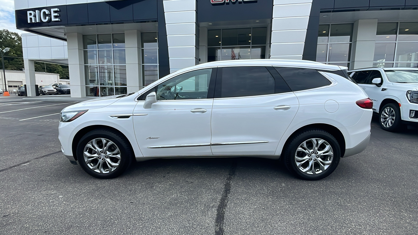 2018 Buick Enclave Avenir 2