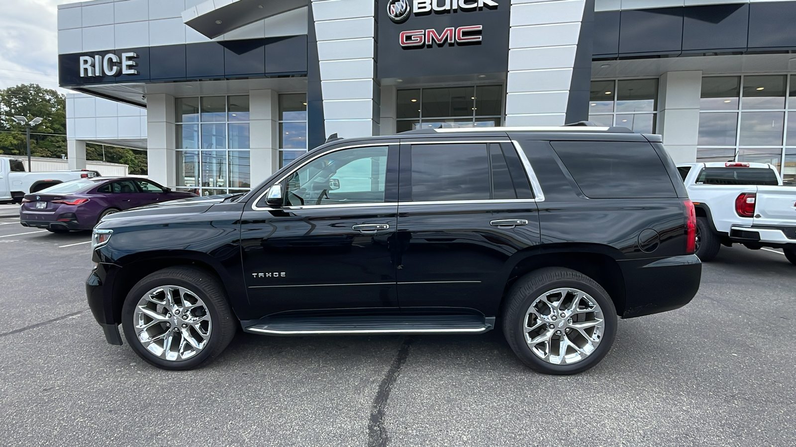 2020 Chevrolet Tahoe Premier 2