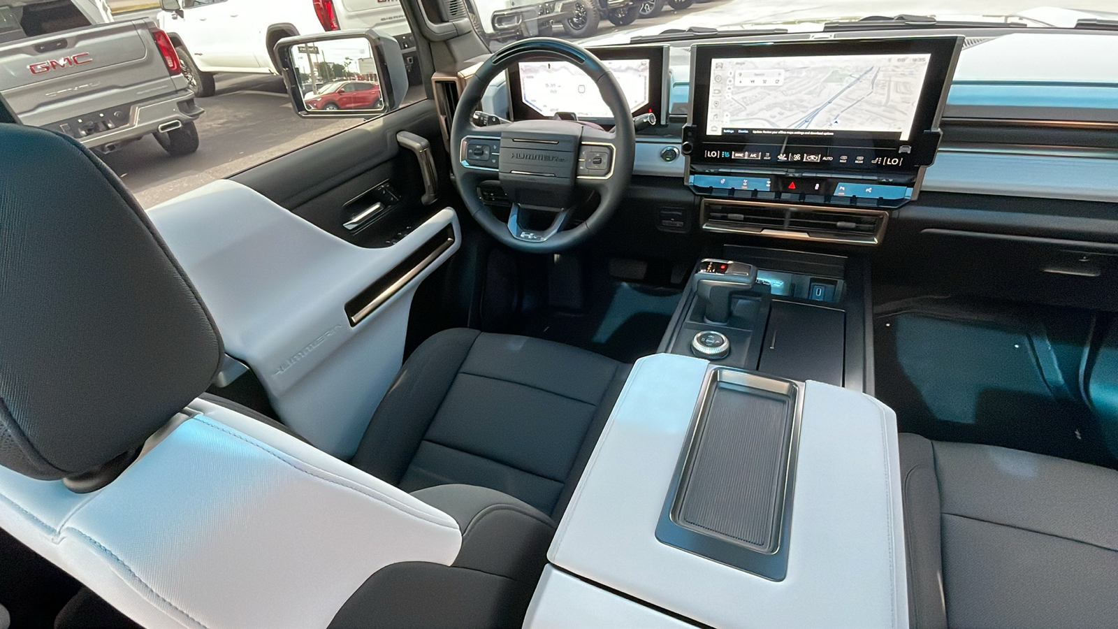 2024 GMC Hummer EV Pickup 3X 28