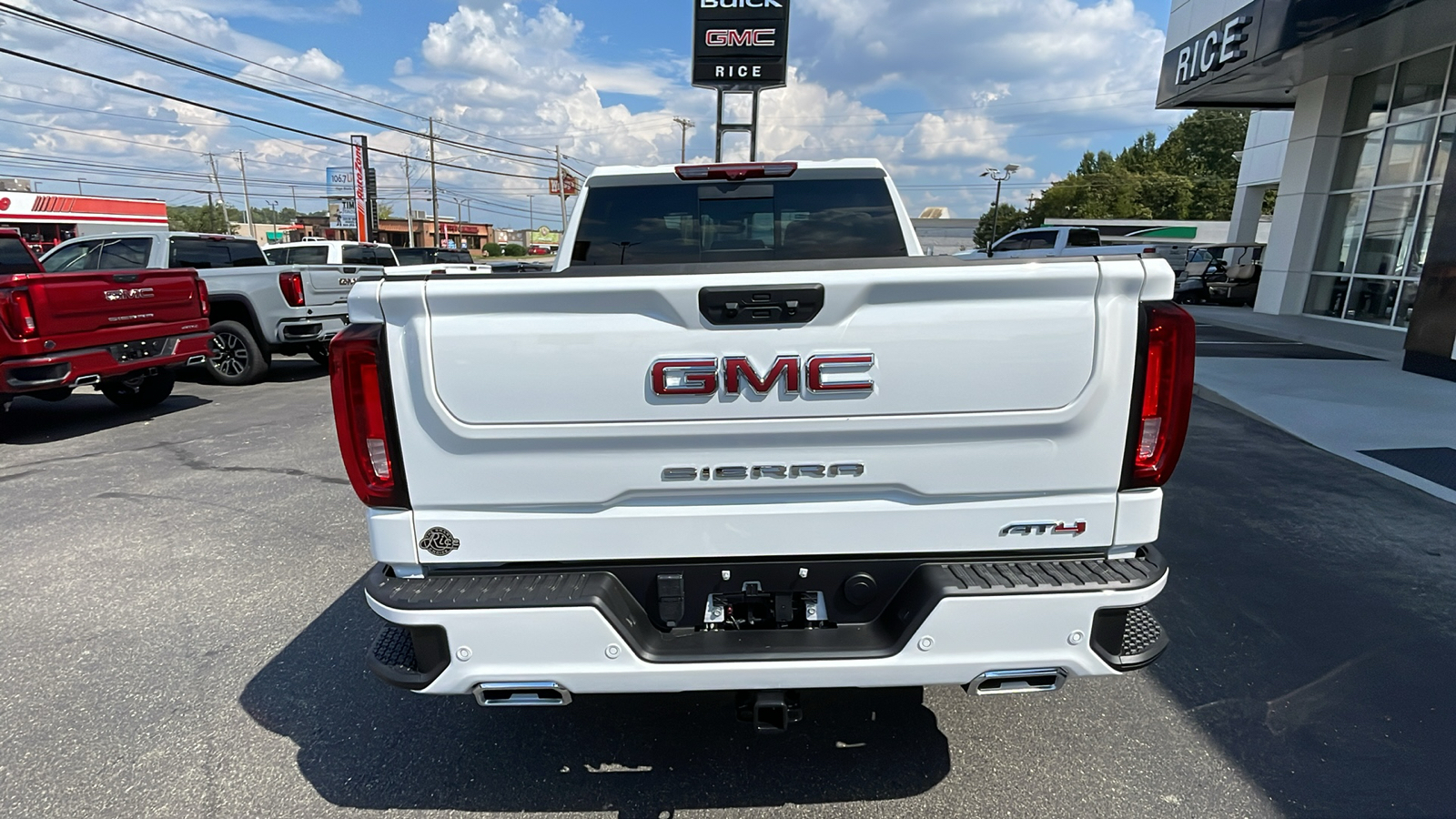 2024 GMC Sierra 1500 AT4 4