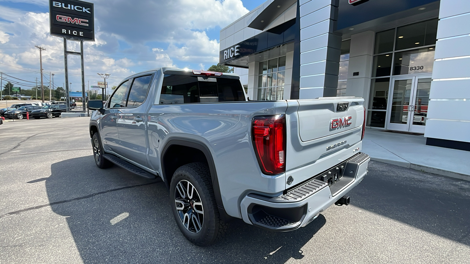 2024 GMC Sierra 1500 AT4 3