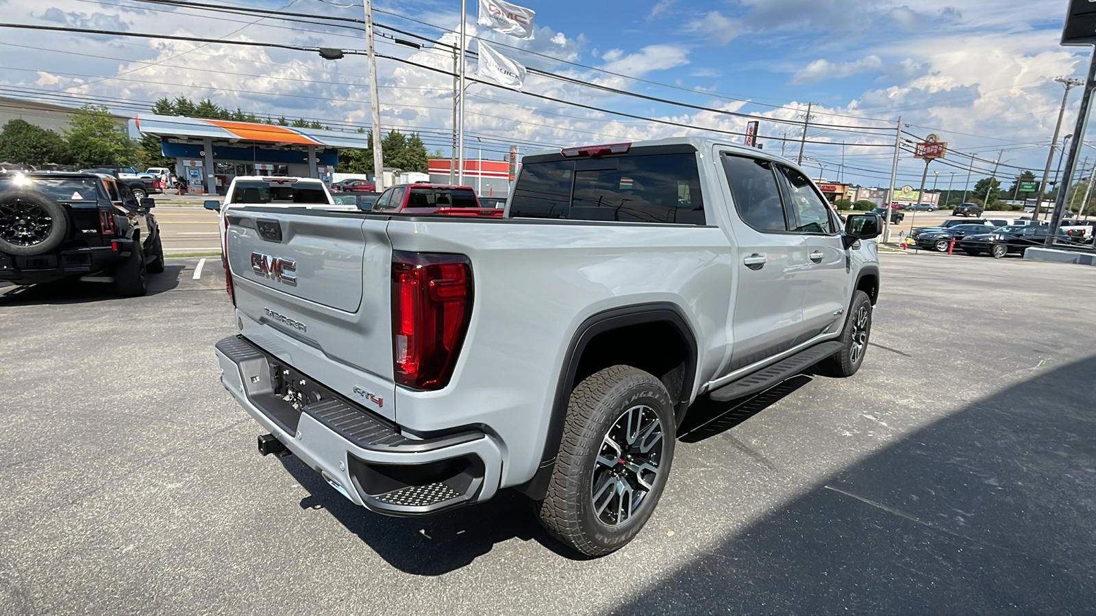 2024 GMC Sierra 1500 AT4 7