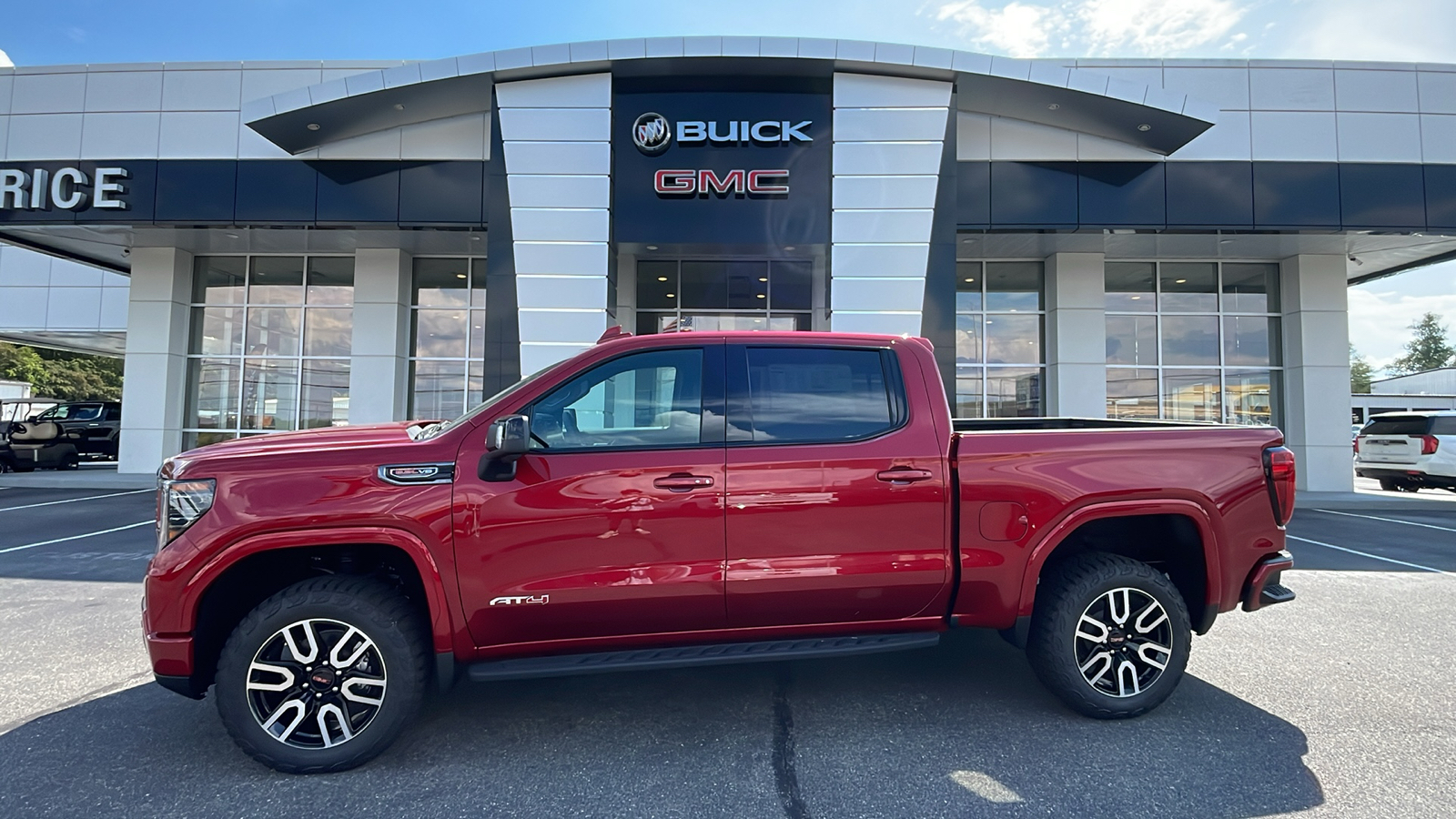 2024 GMC Sierra 1500 AT4 1