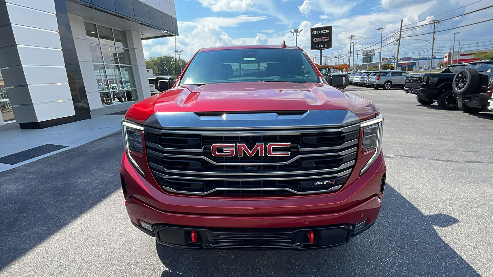 2024 GMC Sierra 1500 AT4 10