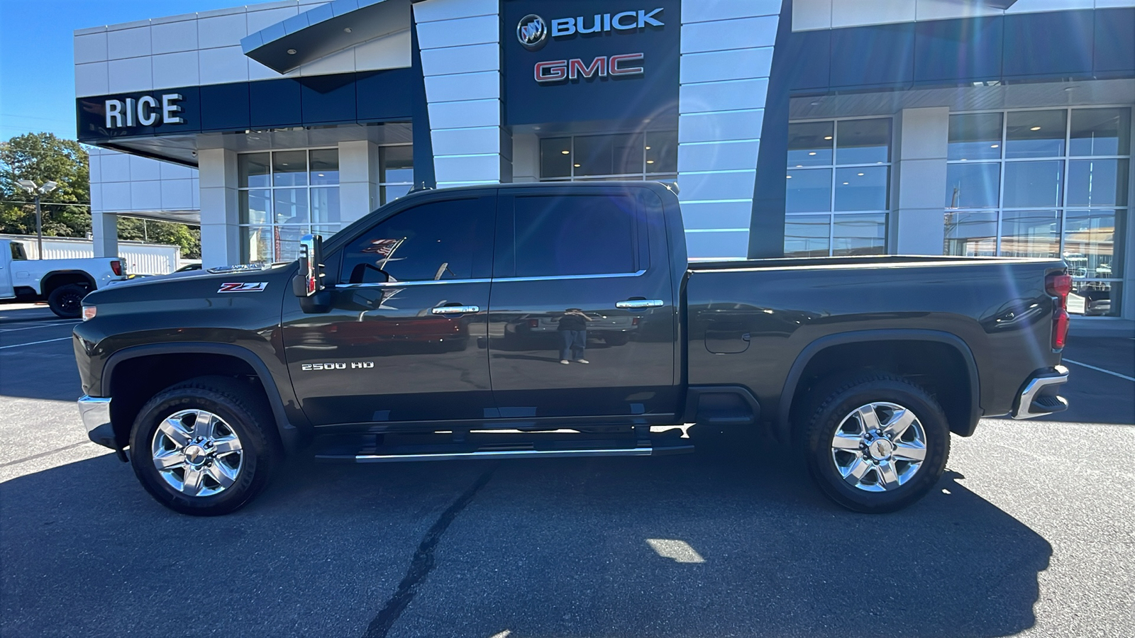 2023 Chevrolet Silverado 2500HD LTZ 2